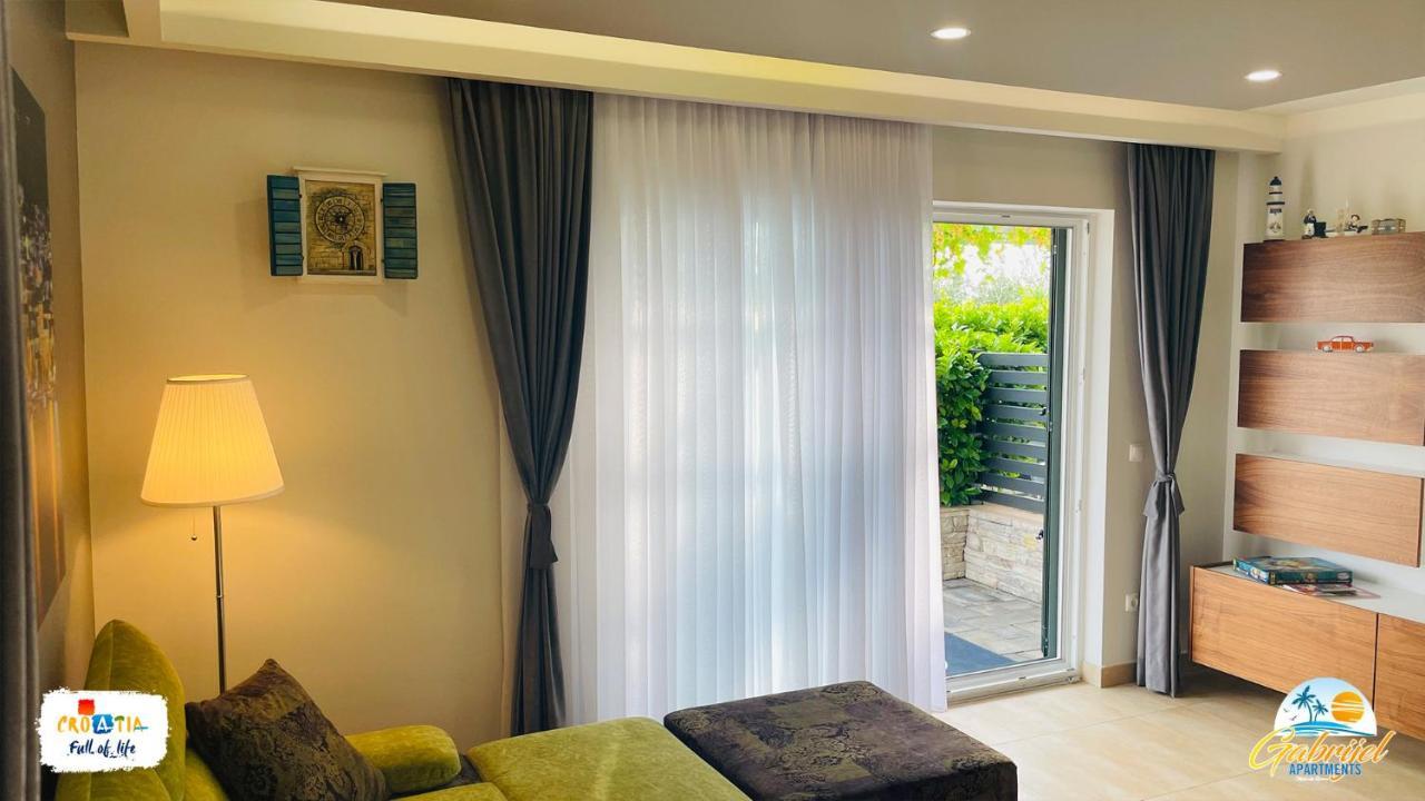 Gabrijel Apartments Makarska 1 Eksteriør billede