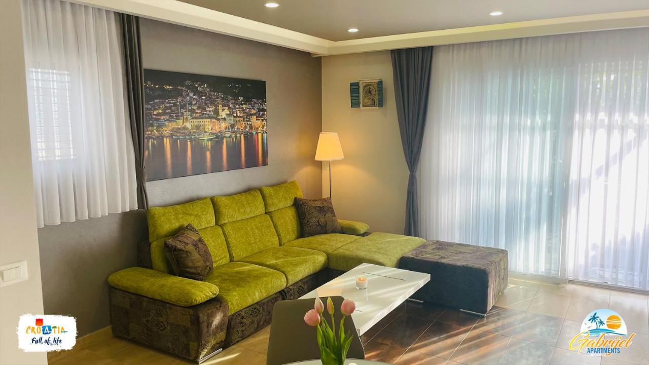Gabrijel Apartments Makarska 1 Eksteriør billede